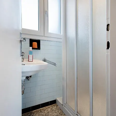 Casa Elsa * كانوبيو